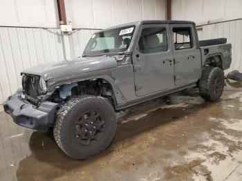  Salvage Jeep Gladiator