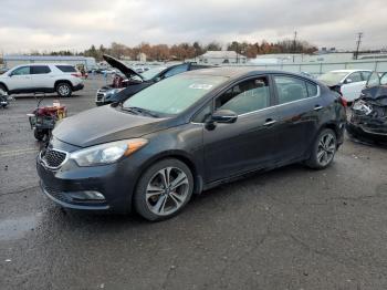  Salvage Kia Forte