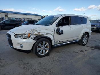  Salvage Mitsubishi Outlander