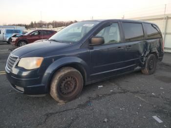  Salvage Chrysler Minivan