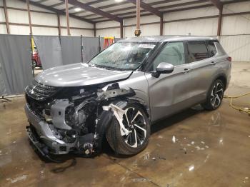  Salvage Mitsubishi Outlander