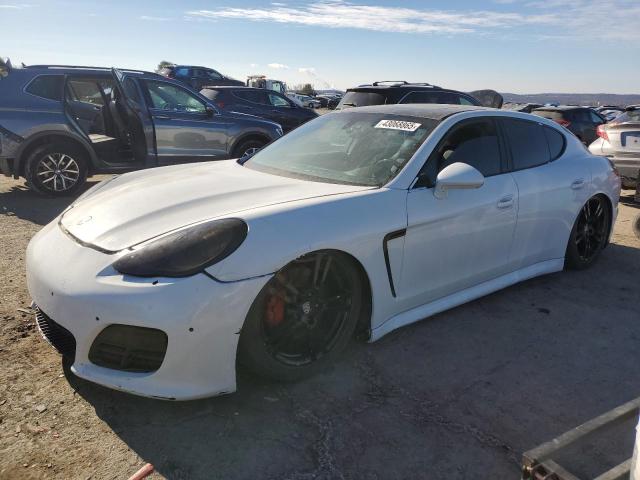  Salvage Porsche Panamera