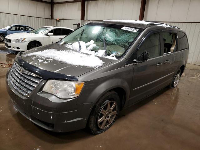  Salvage Chrysler Minivan