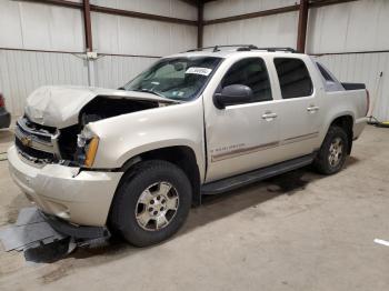  Salvage Chevrolet Avalanche