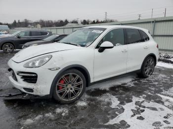  Salvage Porsche Cayenne