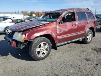  Salvage Jeep Grand Cherokee