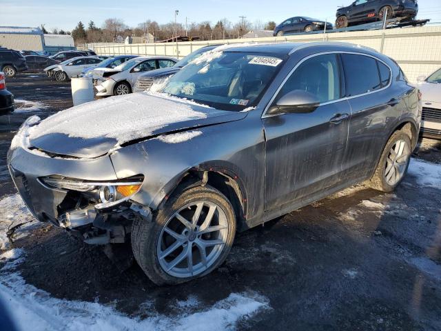  Salvage Alfa Romeo Stelvio