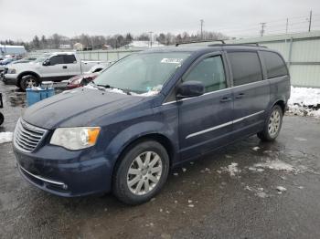  Salvage Chrysler Minivan