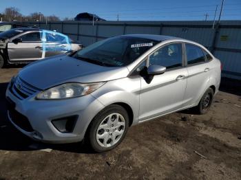  Salvage Ford Fiesta