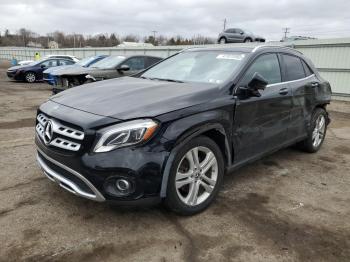  Salvage Mercedes-Benz GLA