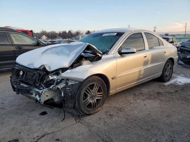  Salvage Volvo S60