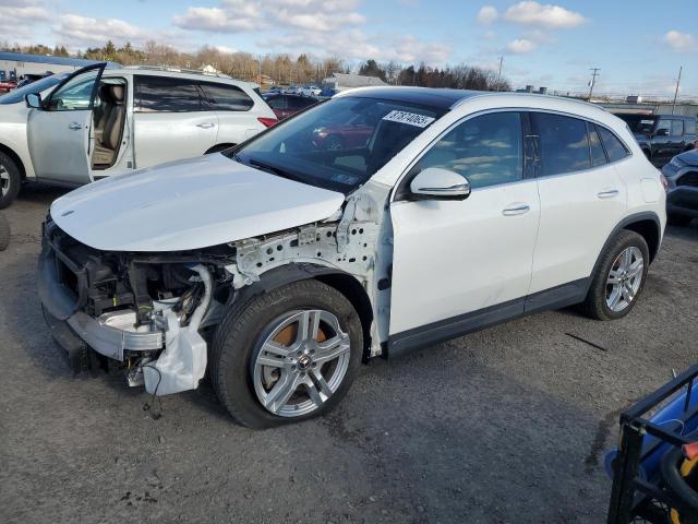  Salvage Mercedes-Benz GLA