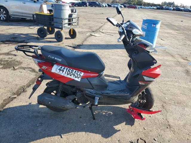  Salvage Tai Moped