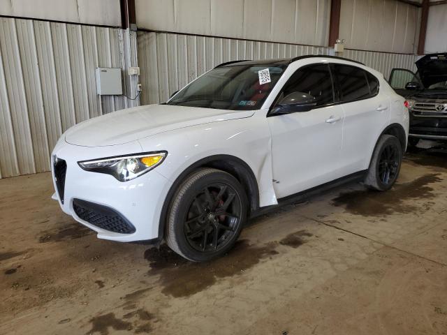  Salvage Alfa Romeo Stelvio