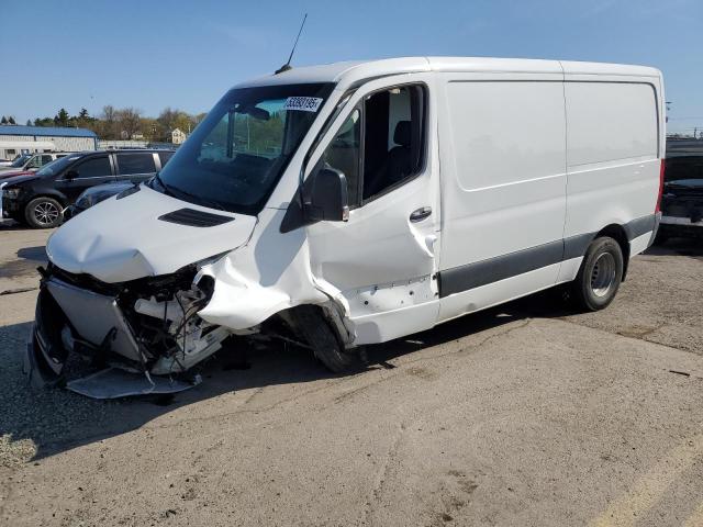  Salvage Mercedes-Benz Sprinter