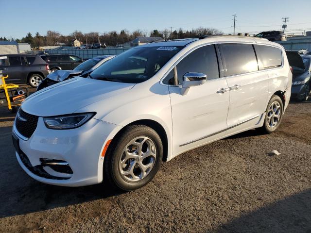  Salvage Chrysler Pacifica