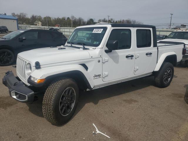  Salvage Jeep Gladiator