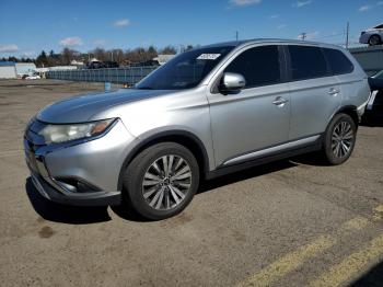  Salvage Mitsubishi Outlander