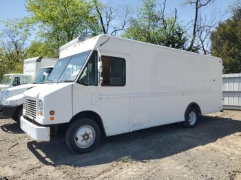  Salvage Freightliner Chassis M