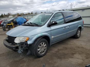  Salvage Chrysler Minivan