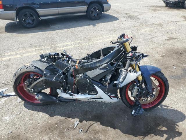  Salvage Suzuki Gsxr750