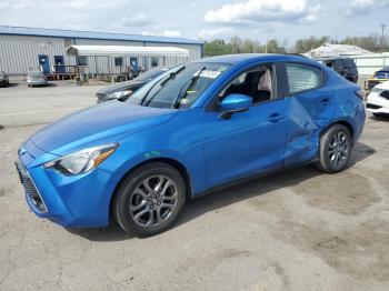  Salvage Toyota Yaris
