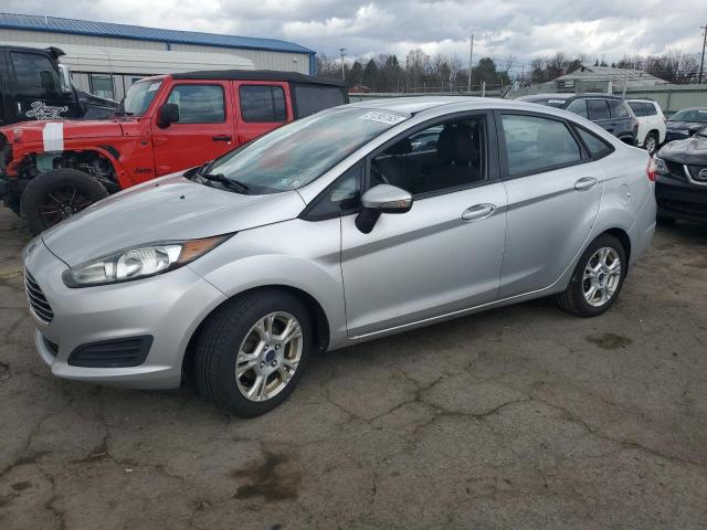  Salvage Ford Fiesta