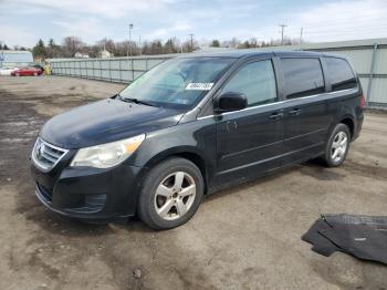  Salvage Volkswagen Routan