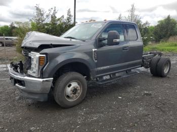  Salvage Ford F-350