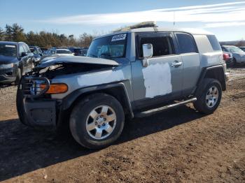  Salvage Toyota FJ Cruiser