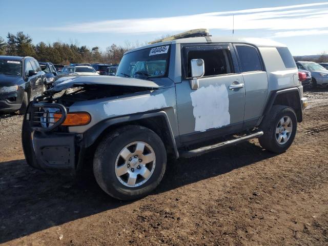  Salvage Toyota FJ Cruiser