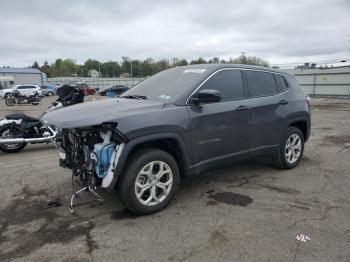  Salvage Jeep Compass