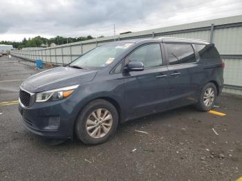  Salvage Kia Sedona