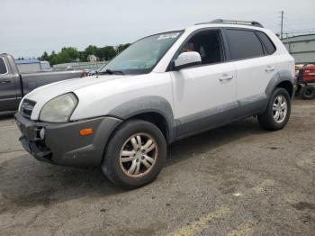  Salvage Hyundai TUCSON