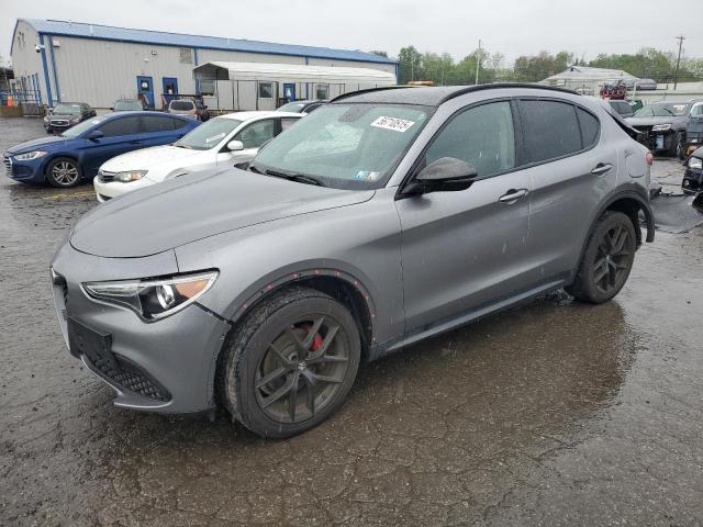  Salvage Alfa Romeo Stelvio