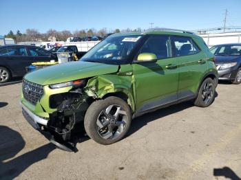  Salvage Hyundai VENUE