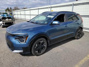  Salvage Kia Niro