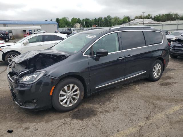  Salvage Chrysler Pacifica