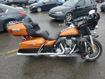  Salvage Harley-Davidson Fl