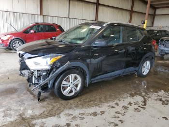  Salvage Nissan Kicks