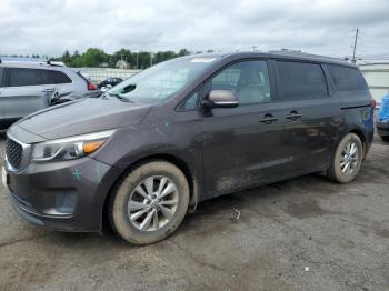  Salvage Kia Sedona