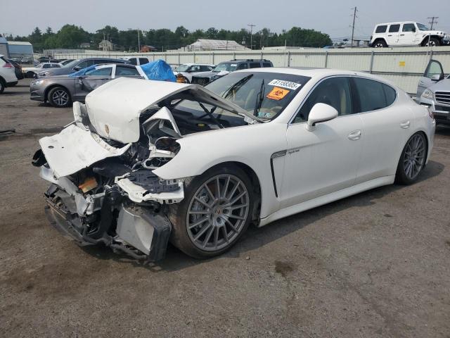  Salvage Porsche Panamera