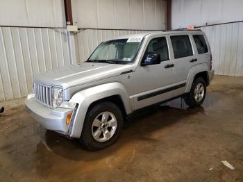  Salvage Jeep Liberty