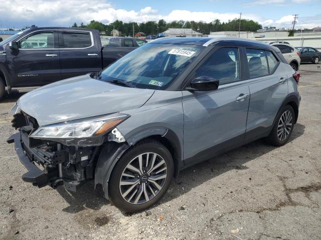  Salvage Nissan Kicks