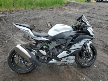  Salvage Kawasaki Zx400 S