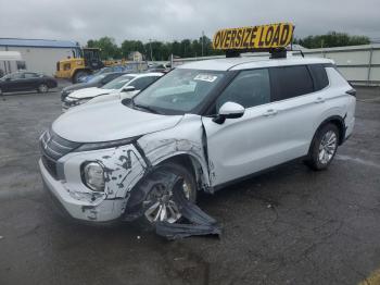  Salvage Mitsubishi Outlander