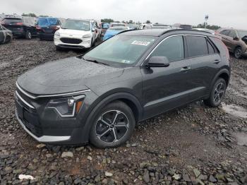  Salvage Kia Niro