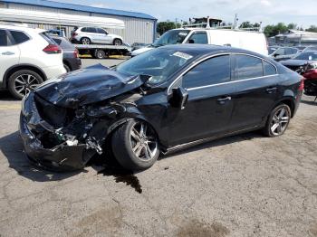  Salvage Volvo S60
