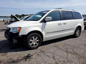  Salvage Chrysler Minivan