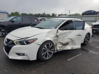  Salvage Nissan Maxima